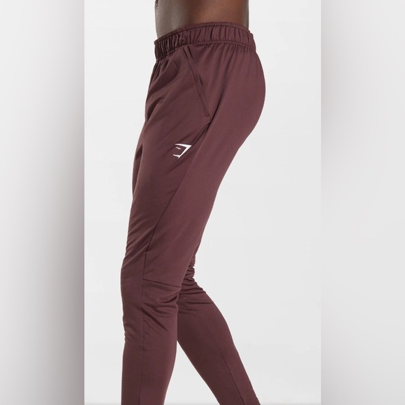 NWOT GYMSHARK SPORT JOGGERS
Slim Fit Baked Maroon - Picture 3 of 9